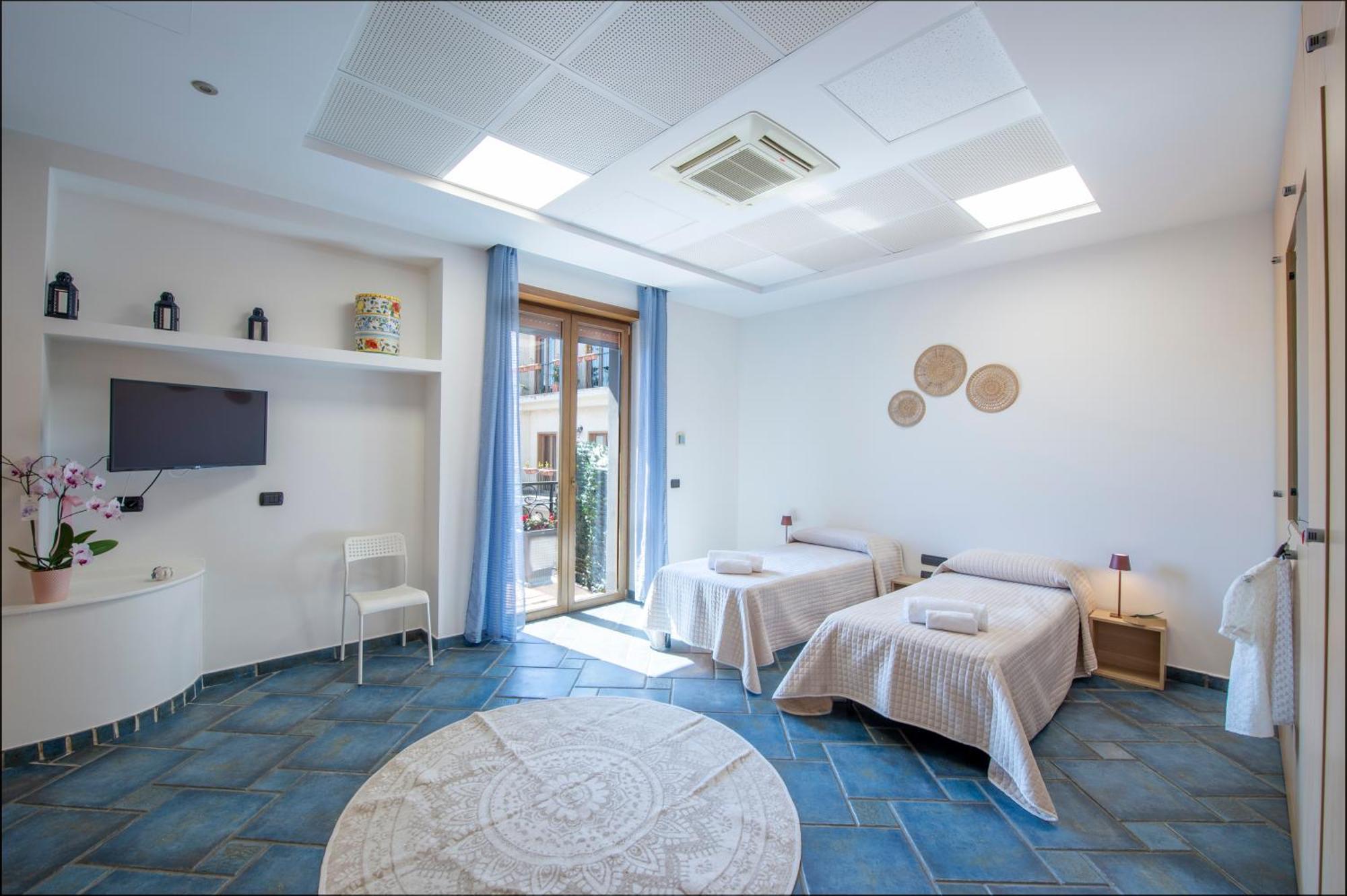 Mamaral Holiday House อาเจโรลา ภายนอก รูปภาพ
